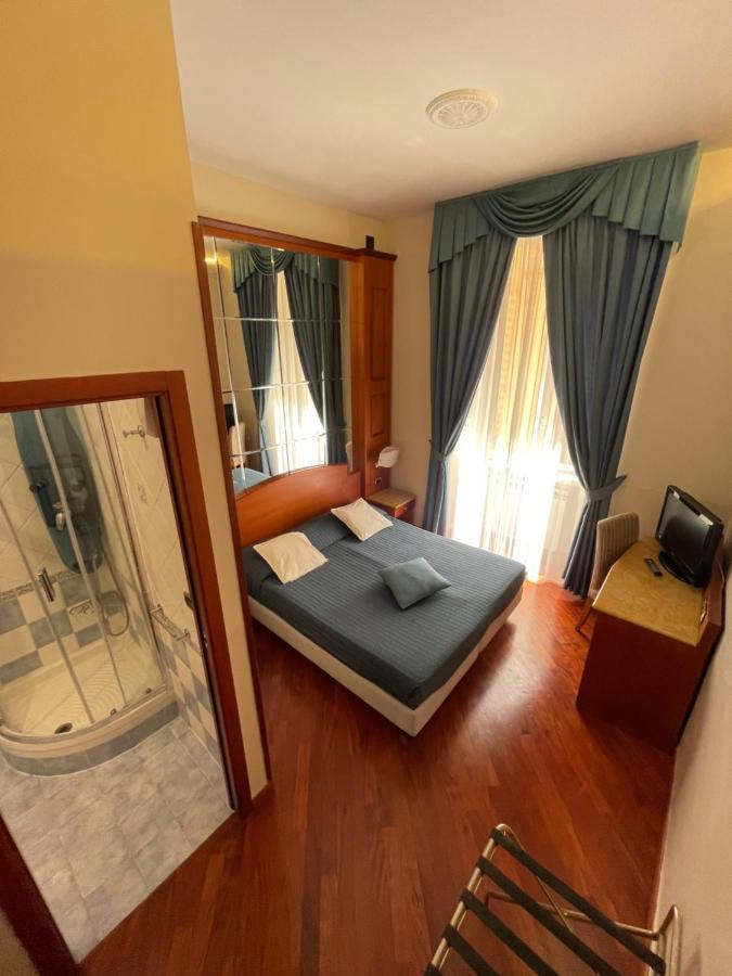 Gasthuis 3rd Floor 69 Manin Street